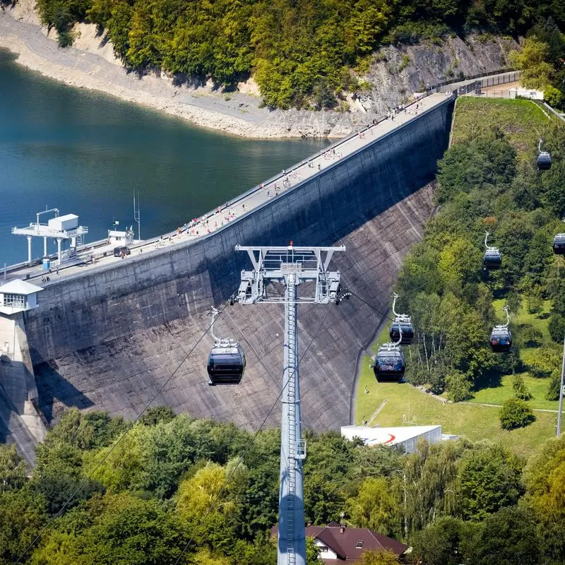 Odkryj niezapomniane atrakcje nad Soliną – przewodnik po urokach regionu