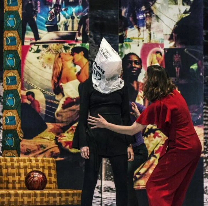 Czas lotu Warszawa Kalifornia