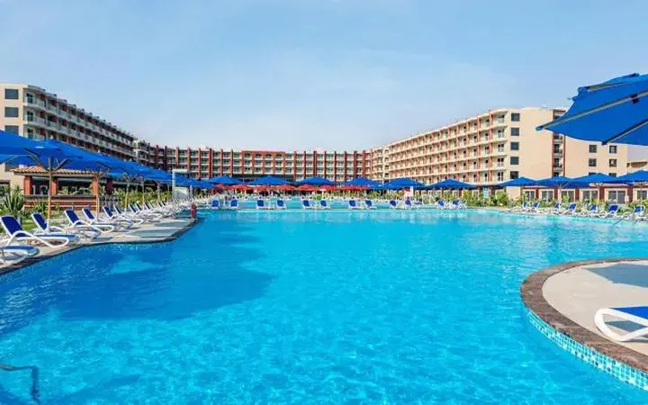 Czas lotu z Warszawy do Egiptu