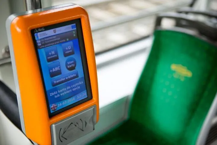 Jak kupić bilet seniora