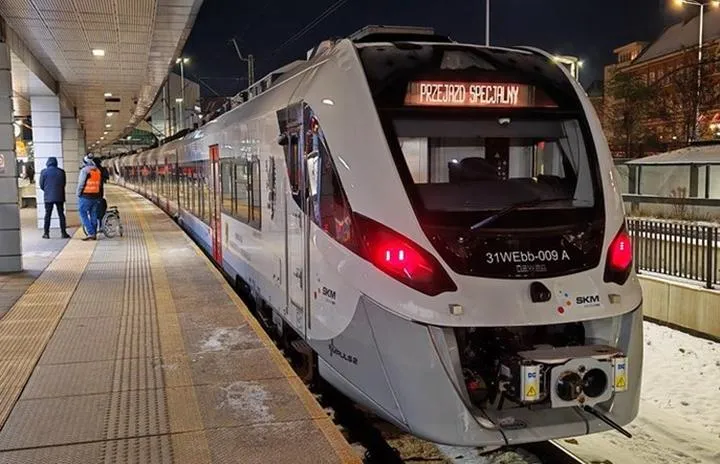 Kasowanie biletu SKM