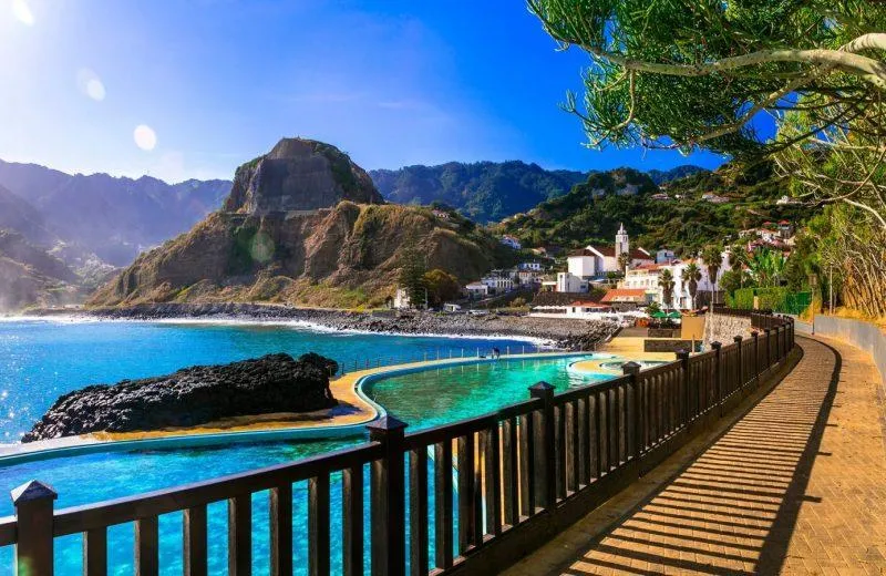 Najlepszy termin lotu na Maderę