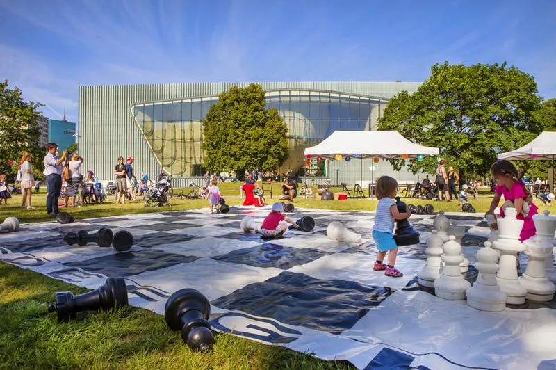 Rodzinne zwiedzanie Warszawy